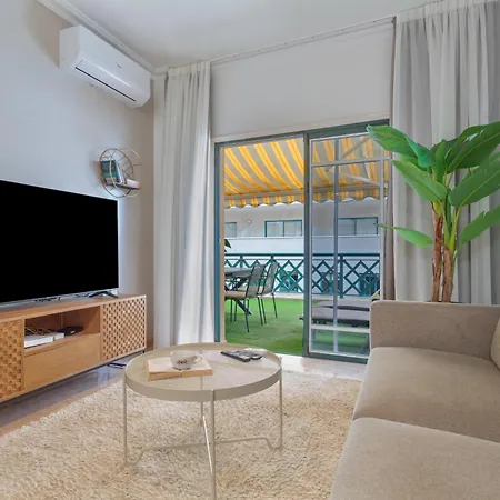Apartamento Luminoso Con Terraza *